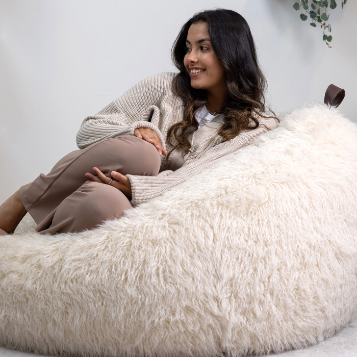 Get Cosy for Santa Season: The Faux Fur Bean Bags You’ll Want All Winter