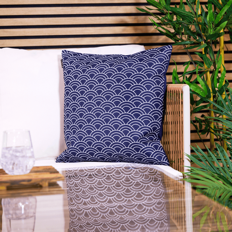 Deck Stripe Indoor-Outdoor Cushion - Navy