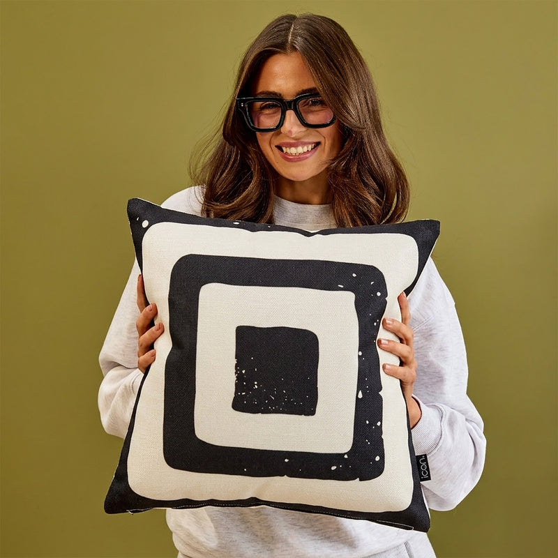 Square Print Indoor-Outdoor Cushion - Black & White