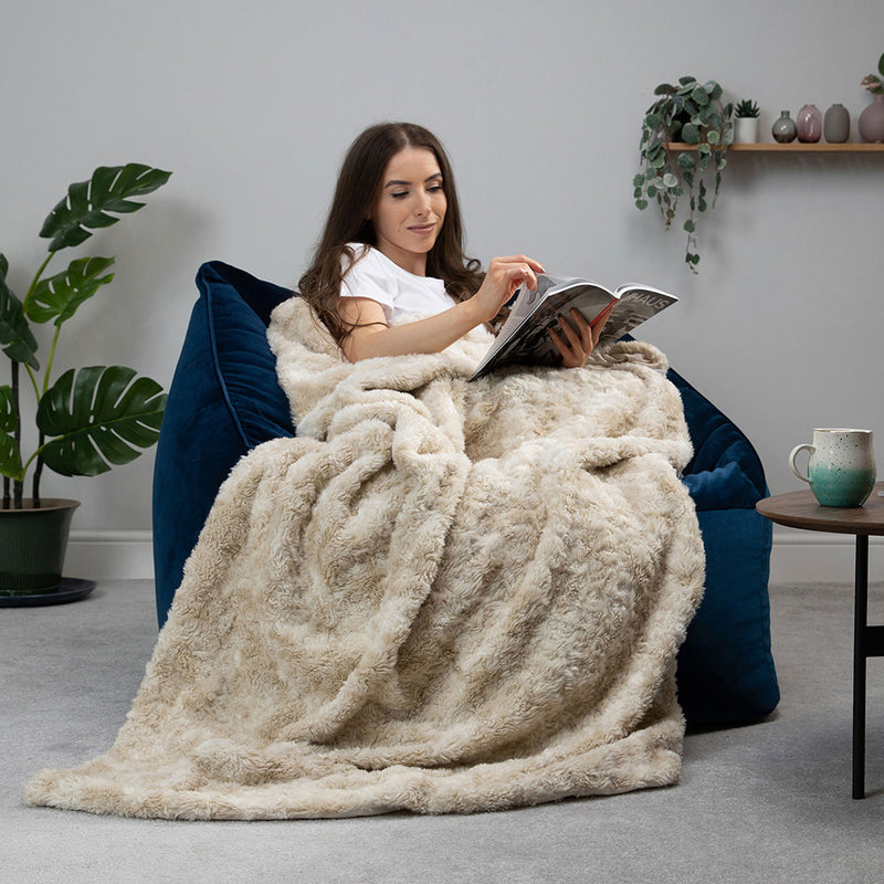 Luxury Faux Fur Throw Blanket - Natural
